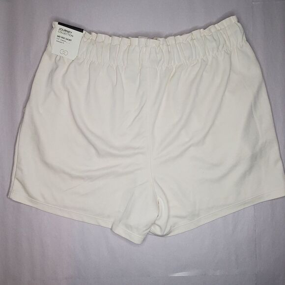 NWT CALIA Journey Collection Mid-Rise Short Size S - Picture 4 of 7